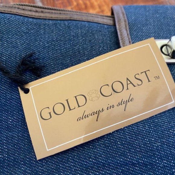 NWT * Gold Coast CROSSBODY Blue DENIM PURSE + Blue DENIM WATCH * 3 zip pockets - Picture 10 of 10